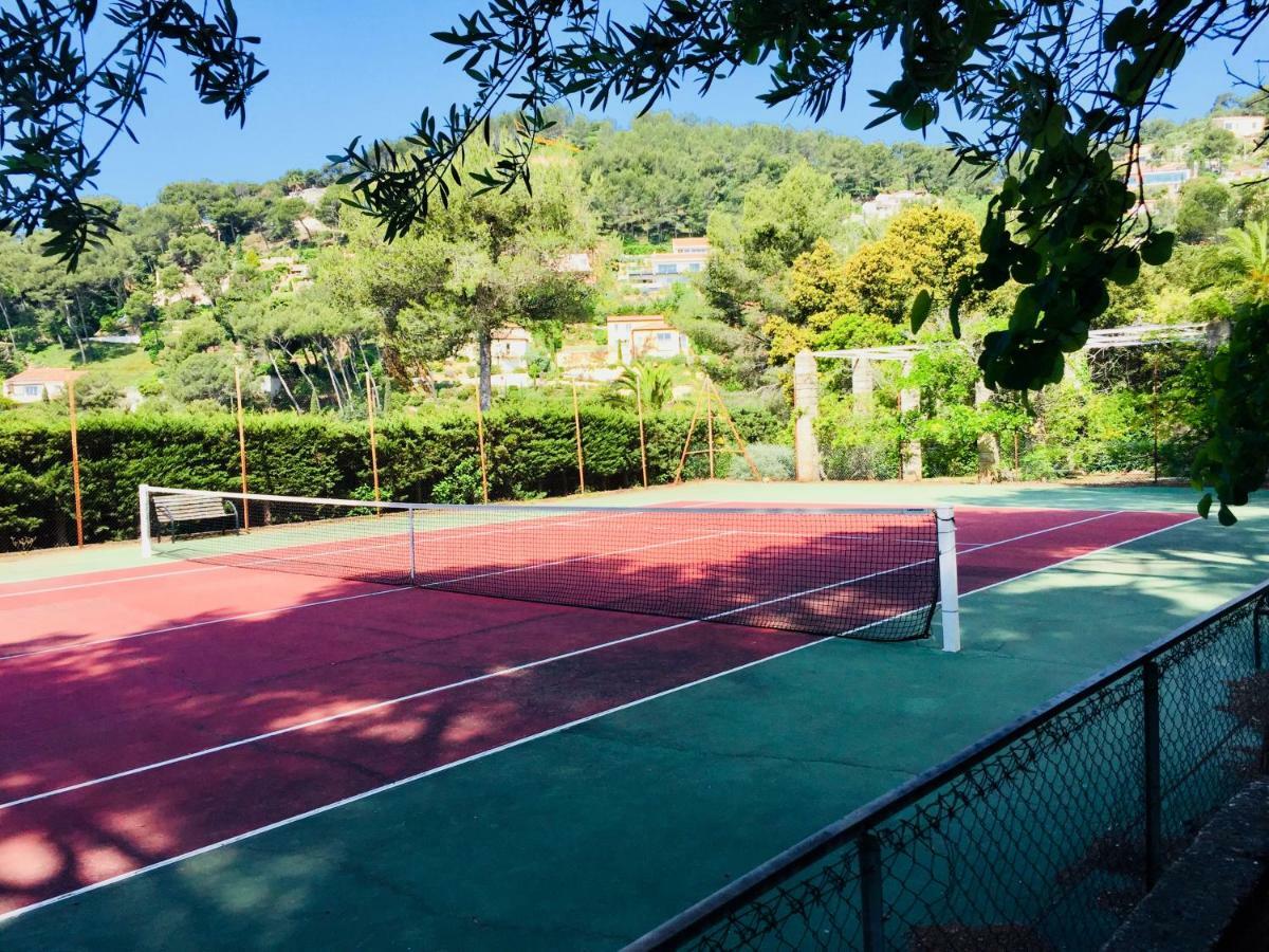 Studio 4 Personnes Avec Piscine, Tennis Διαμέρισμα Ιέρ Εξωτερικό φωτογραφία